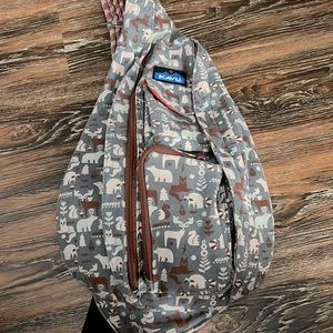 Kavu rope sling bag woodsy print